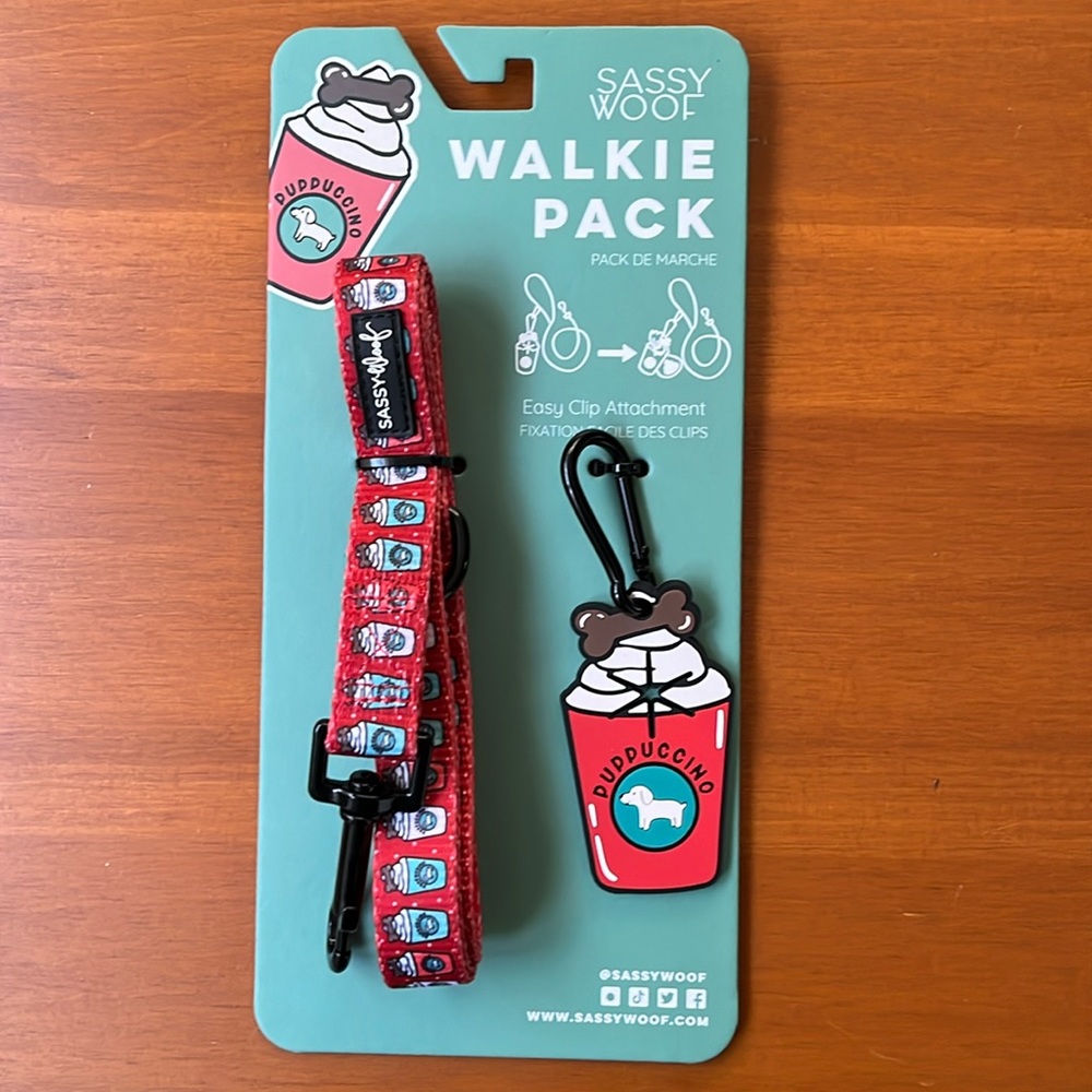 Sassy Woof Walkie Pack dog leash and easy clip attachment Puppuccino - s…